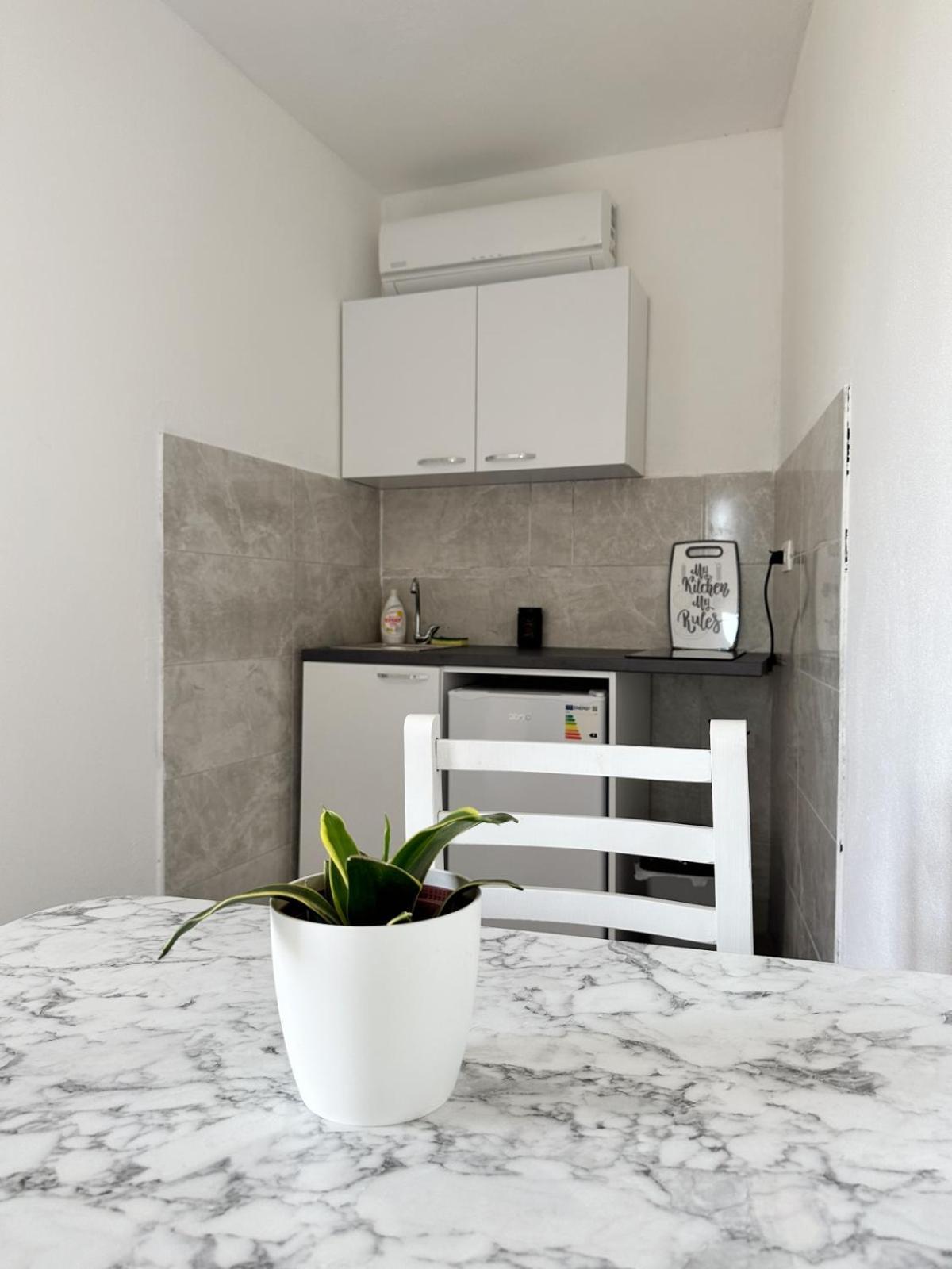 Jasmin Apartmani Бар Екстер'єр фото