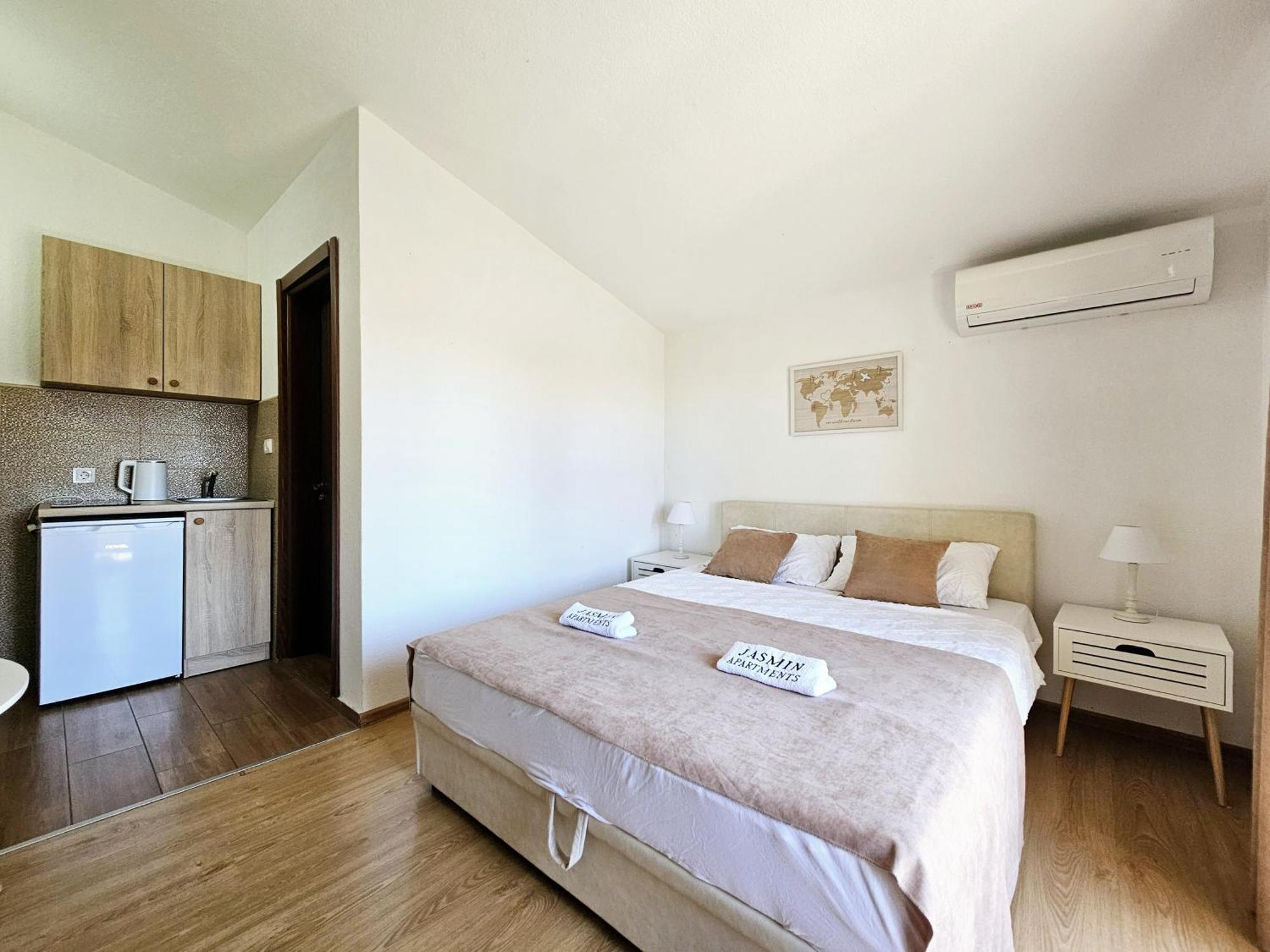Jasmin Apartmani Бар Екстер'єр фото